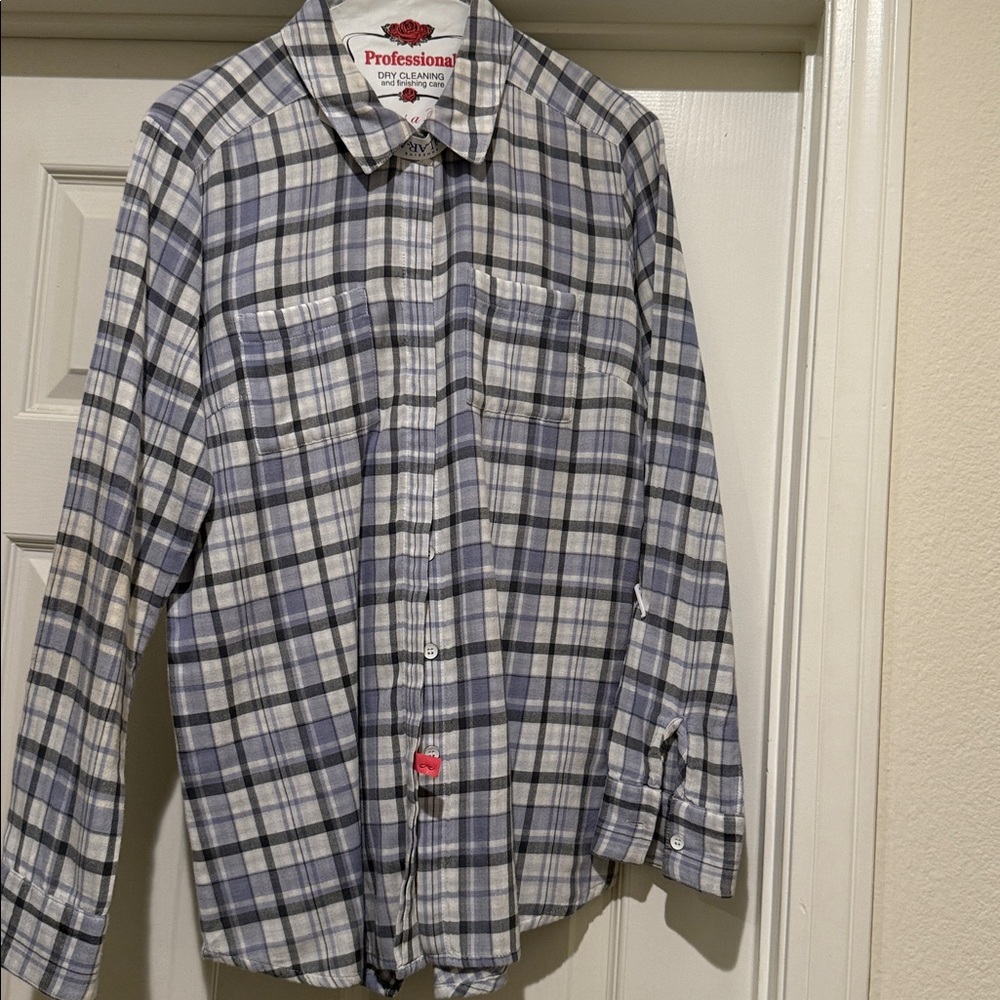 Splendid Gray and White Checkered Shirt
